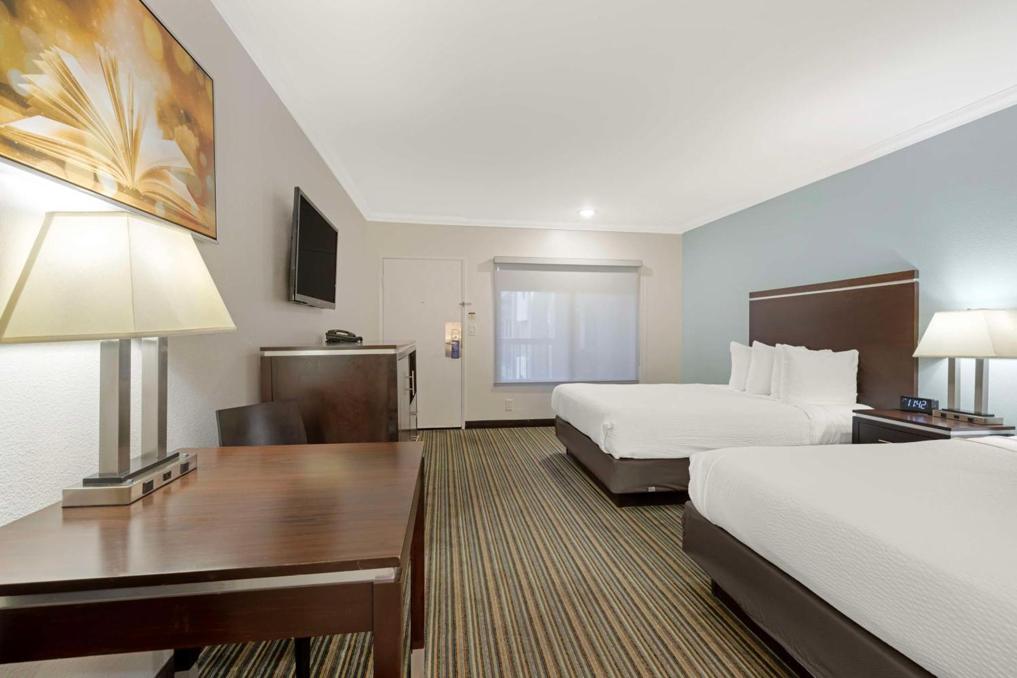 Best Western Courtesy Inn Hotel - Anaheim Resort At The Park Exterior foto
