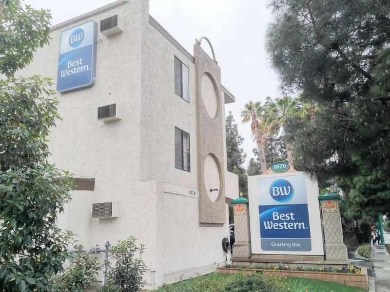 Best Western Courtesy Inn Hotel - Anaheim Resort At The Park Exterior foto